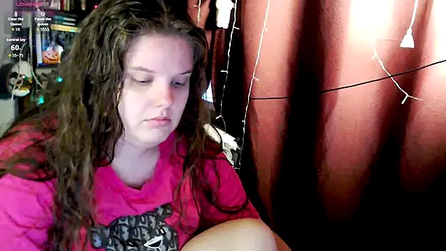 so_cute777 on StripChat