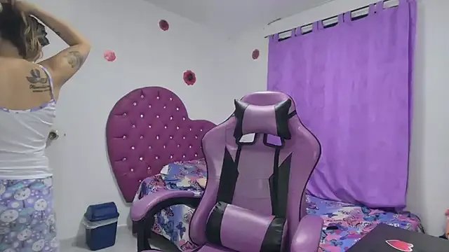 soffy_rosses on StripChat