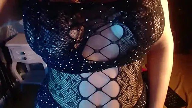 Sofiacowperx on StripChat