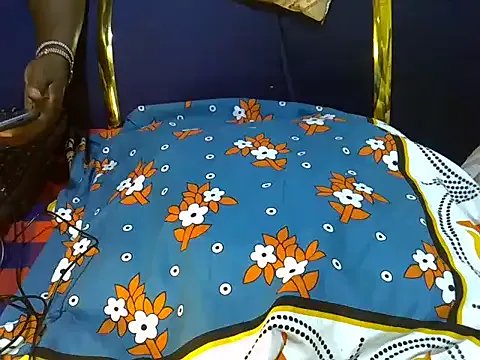 Soft_gal12 on StripChat