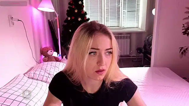 space_danger on StripChat