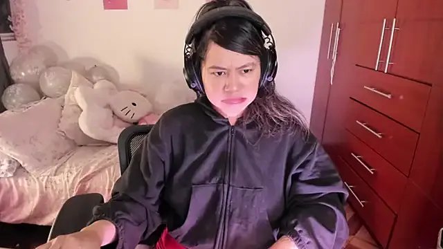 StephaniFox on StripChat