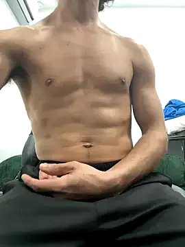 Stringin69 on StripChat