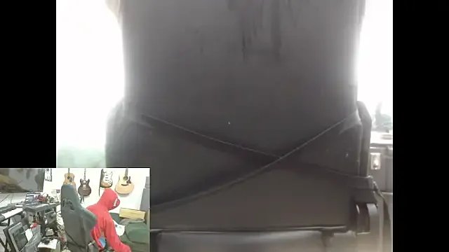 Stringin69 on StripChat