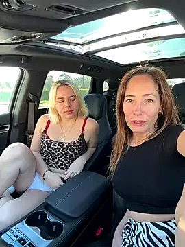 SweetAlegra_ on StripChat