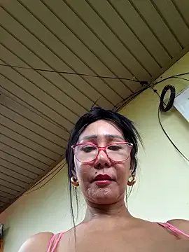 sweetieme on StripChat