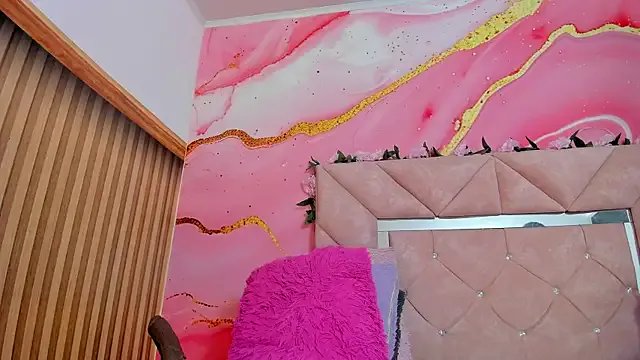 Taylor__cooper on StripChat