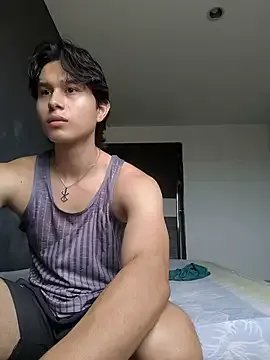TeddyBear_07 on StripChat