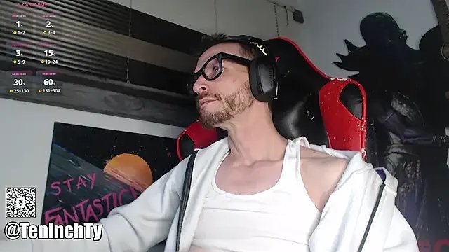 teninchty on StripChat