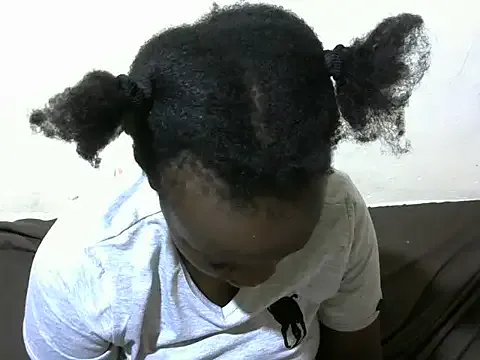 Thicky_kyla on StripChat