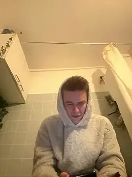 Toyjungee on StripChat