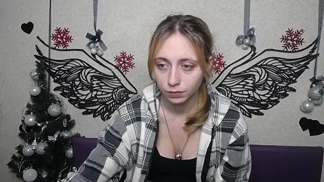 TracyLll on StripChat