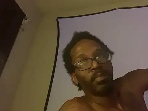 Triggerhappycj100 on StripChat