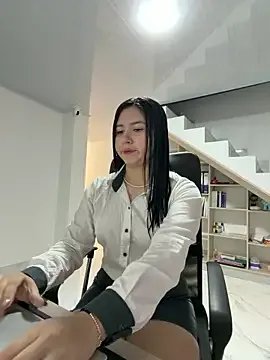 VAL_PRINCESS on StripChat