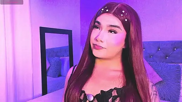 Vale_prado on StripChat