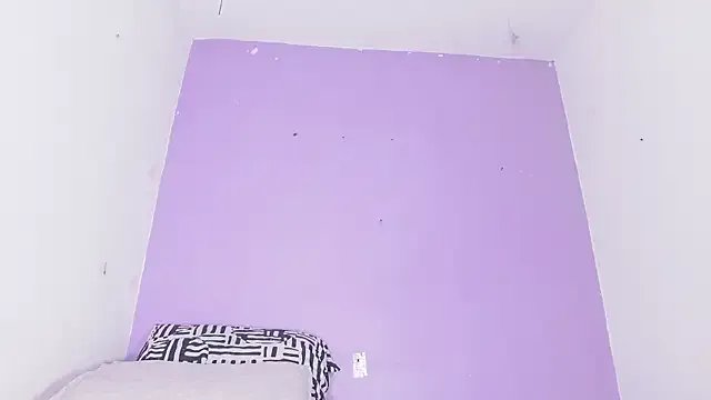 vale_ross_ on StripChat