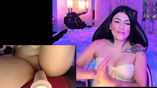 ValentinaGames on StripChat