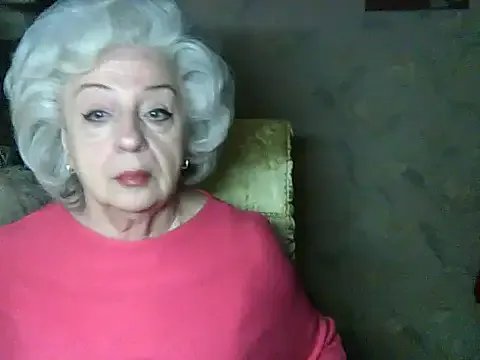 ValeriaKroww — Private on StripChat