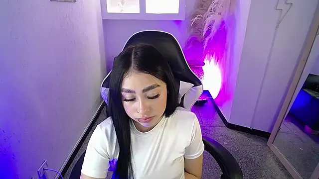 vallolett — totally naked x 10 mns