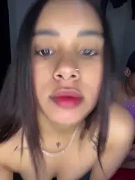 Veronica_355 on StripChat