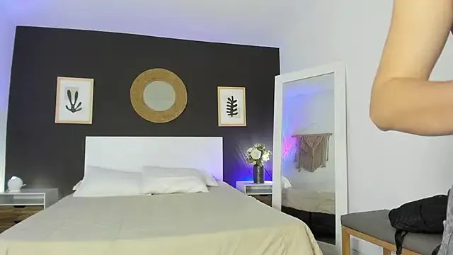 VioletPaket — Massage My Oiled Boobs 