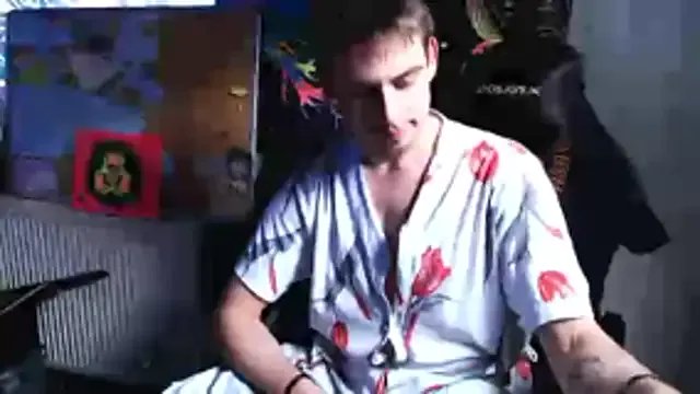 Youngtimer_1997 on StripChat