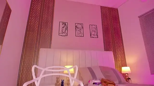 zoe_sky_ on StripChat