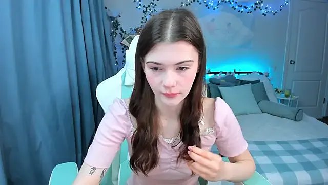 Zoe_Vee on StripChat